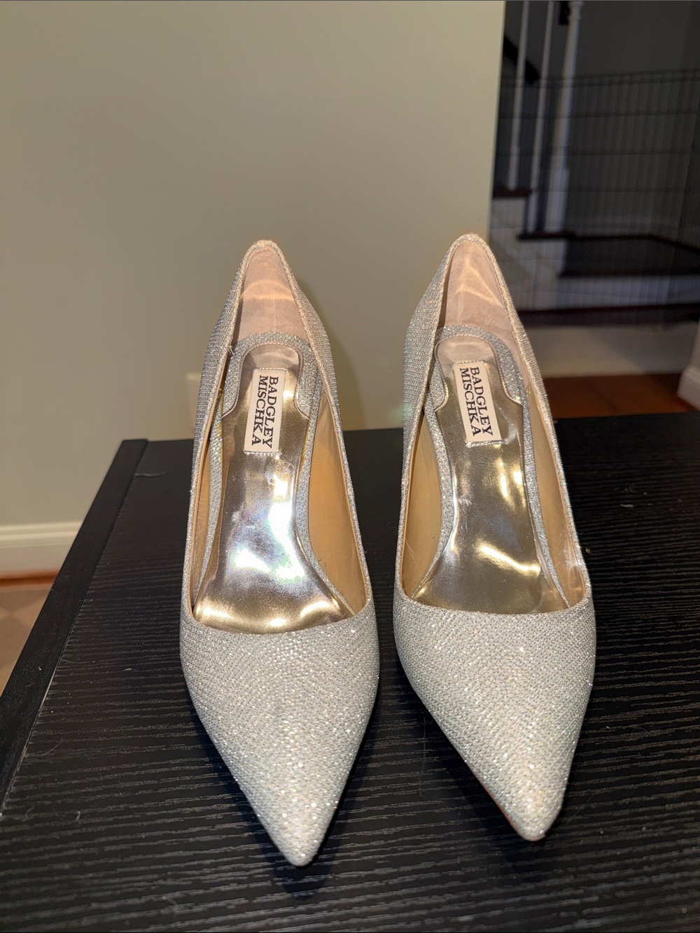 Badgley Mischka Silver Glitter Pointed Toe Pumps